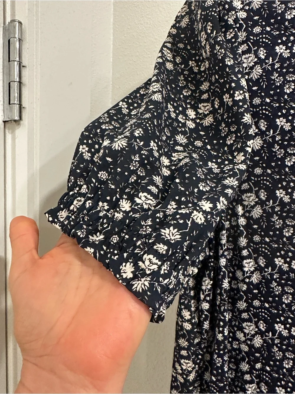 LOFT Floral Puff Sleeve Blouse